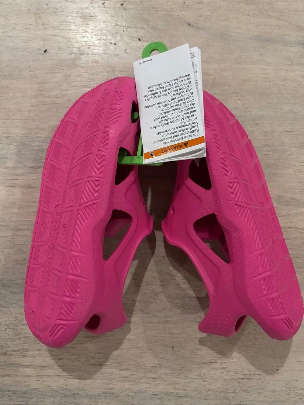 CROCS Kids Hot Pink Vented Clog Sandals